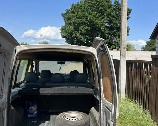 Серый Рено Кенгу, объемом двигателя 1.9 л и пробегом 230 тыс. км за 2599 $, фото 7 на Automoto.ua