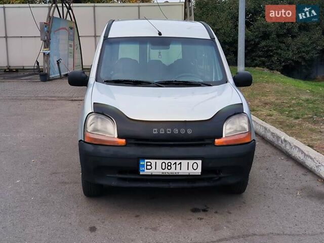 Рено Кєнгу 2000 у Лубнах на Automoto.ua Сірий Рено Кєнгу, об'ємом двигуна 1.9 л та пробігом 30 тис. км за 3300 $, фото 1 на Automoto.ua