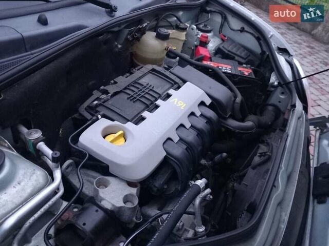 Серый Рено Кенгу, объемом двигателя 1.2 л и пробегом 207 тыс. км за 4700 $, фото 63 на Automoto.ua