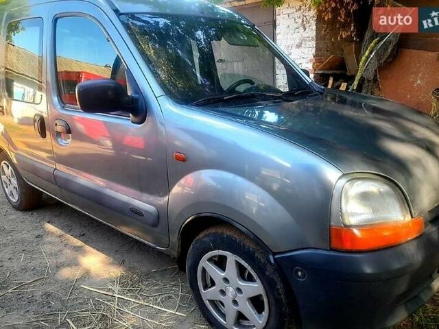 Серый Рено Кенгу, объемом двигателя 1.5 л и пробегом 500 тыс. км за 3200 $, фото 4 на Automoto.ua