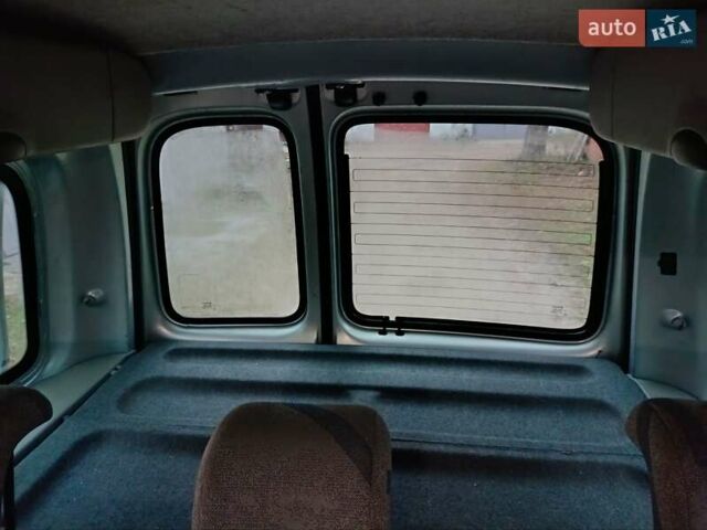 Серый Рено Кенгу, объемом двигателя 1.5 л и пробегом 246 тыс. км за 3350 $, фото 28 на Automoto.ua