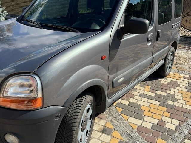 Серый Рено Кенгу, объемом двигателя 1.9 л и пробегом 197 тыс. км за 4900 $, фото 7 на Automoto.ua