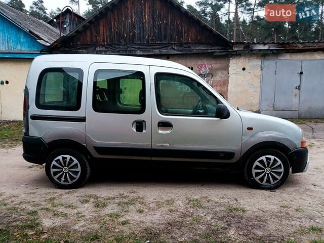 Серый Рено Кенгу, объемом двигателя 1.5 л и пробегом 246 тыс. км за 3350 $, фото 10 на Automoto.ua