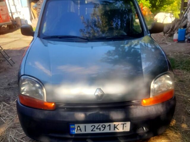 Серый Рено Кенгу, объемом двигателя 1.5 л и пробегом 500 тыс. км за 3200 $, фото 1 на Automoto.ua