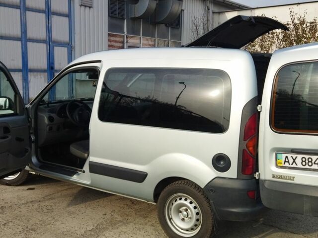 Серый Рено Кенгу, объемом двигателя 1 л и пробегом 197 тыс. км за 3000 $, фото 9 на Automoto.ua