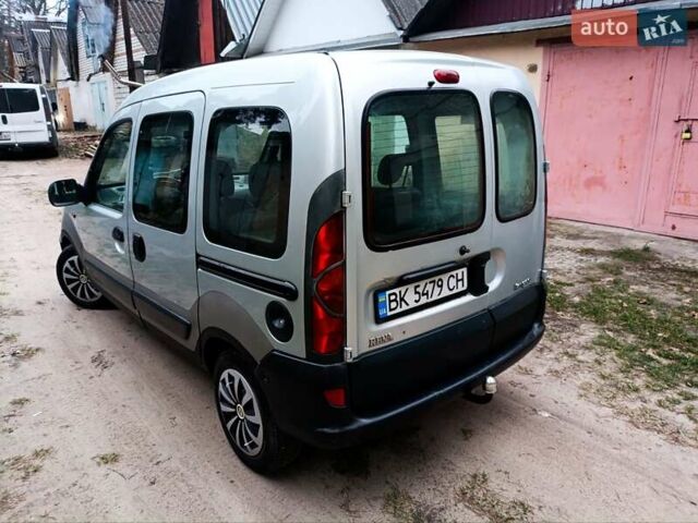 Серый Рено Кенгу, объемом двигателя 1.5 л и пробегом 246 тыс. км за 3350 $, фото 5 на Automoto.ua