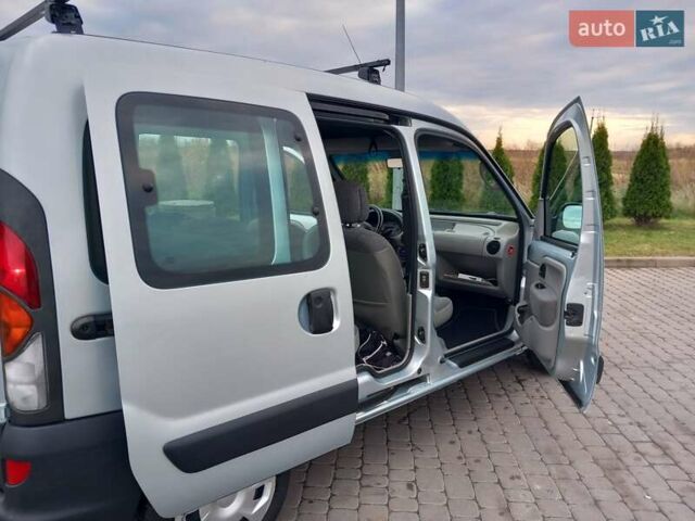 Серый Рено Кенгу, объемом двигателя 1.2 л и пробегом 207 тыс. км за 4700 $, фото 48 на Automoto.ua