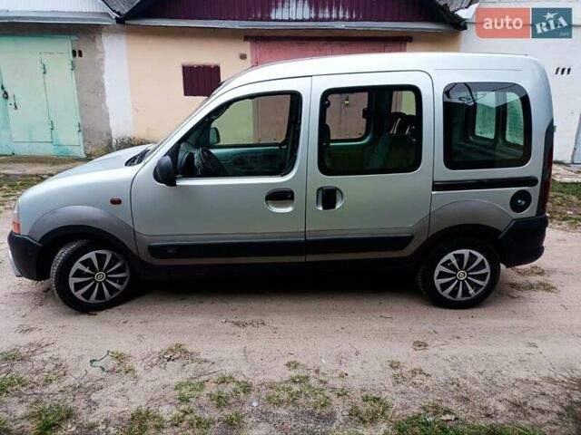 Серый Рено Кенгу, объемом двигателя 1.5 л и пробегом 246 тыс. км за 3350 $, фото 4 на Automoto.ua