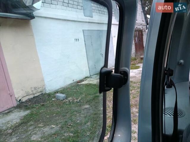 Серый Рено Кенгу, объемом двигателя 1.5 л и пробегом 246 тыс. км за 3350 $, фото 44 на Automoto.ua