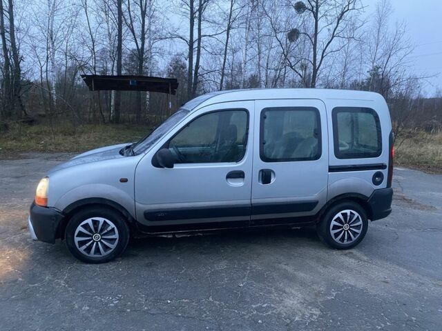 Серый Рено Кенгу, объемом двигателя 1.5 л и пробегом 250 тыс. км за 1900 $, фото 2 на Automoto.ua