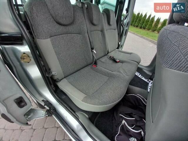 Серый Рено Кенгу, объемом двигателя 1.2 л и пробегом 207 тыс. км за 4700 $, фото 46 на Automoto.ua