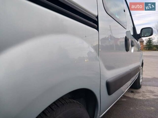 Серый Рено Кенгу, объемом двигателя 1.2 л и пробегом 207 тыс. км за 4700 $, фото 85 на Automoto.ua