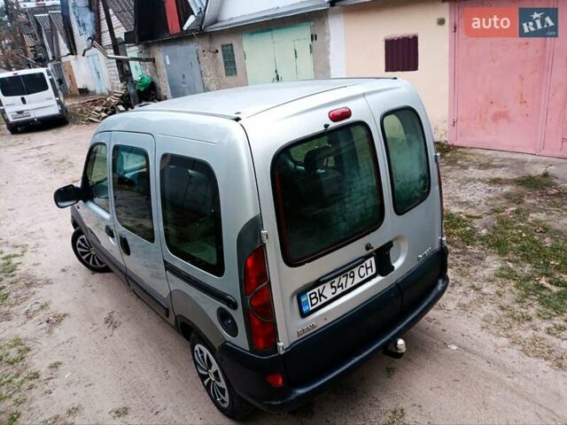 Серый Рено Кенгу, объемом двигателя 1.5 л и пробегом 246 тыс. км за 3350 $, фото 7 на Automoto.ua