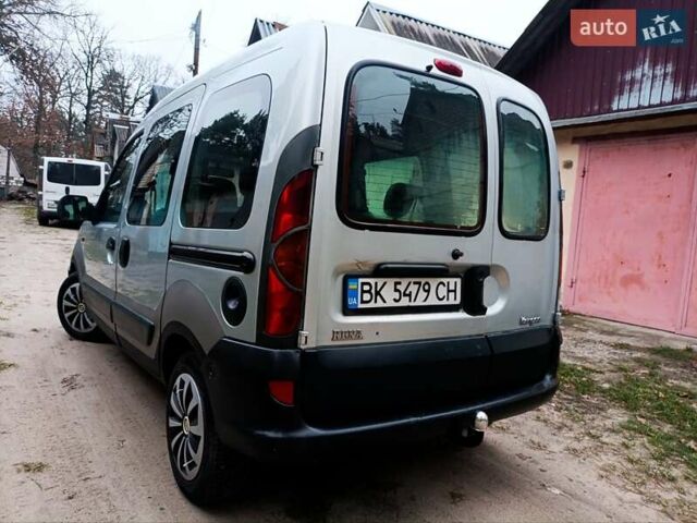 Серый Рено Кенгу, объемом двигателя 1.5 л и пробегом 246 тыс. км за 3350 $, фото 6 на Automoto.ua