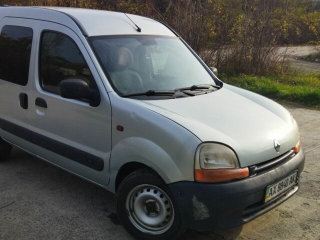 Серый Рено Кенгу, объемом двигателя 1 л и пробегом 197 тыс. км за 3000 $, фото 1 на Automoto.ua