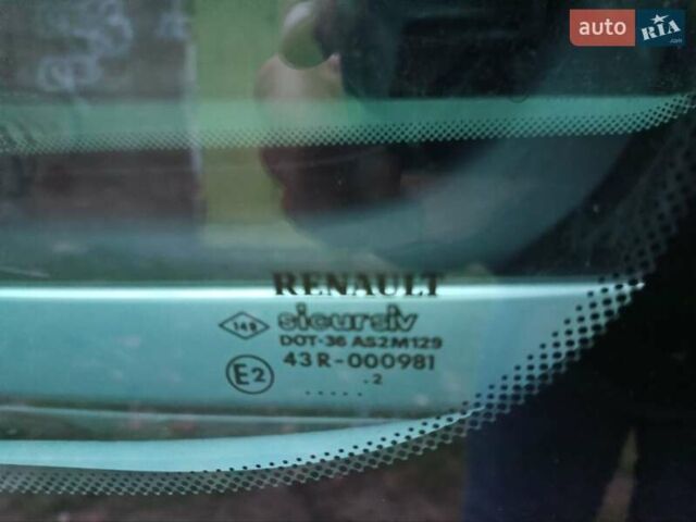 Серый Рено Кенгу, объемом двигателя 1.5 л и пробегом 246 тыс. км за 3350 $, фото 49 на Automoto.ua