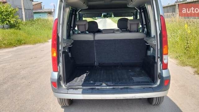 Серый Рено Кенгу, объемом двигателя 1.6 л и пробегом 191 тыс. км за 5200 $, фото 4 на Automoto.ua