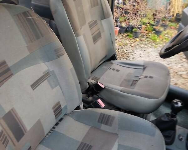 Сірий Рено Кєнгу, об'ємом двигуна 1.87 л та пробігом 344 тис. км за 3700 $, фото 4 на Automoto.ua