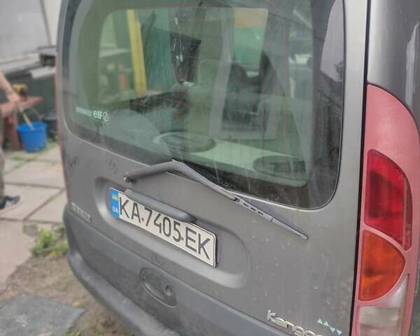 Рено Кенгу 2003 в Киеве на Automoto.ua Серый Рено Кенгу, объемом двигателя 1.9 л и пробегом 313 тыс. км за 4100 $, фото 3 на Automoto.ua