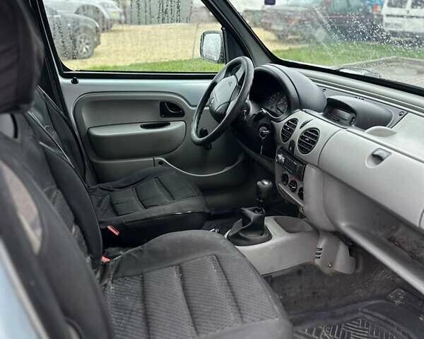 Серый Рено Кенгу, объемом двигателя 1.9 л и пробегом 220 тыс. км за 2950 $, фото 16 на Automoto.ua