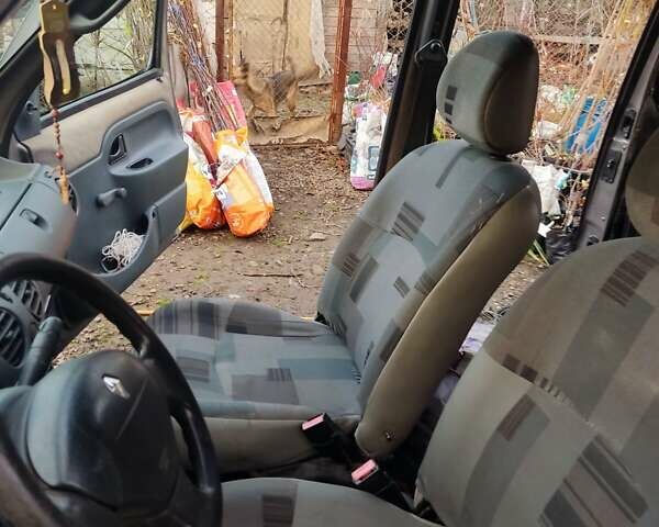 Сірий Рено Кєнгу, об'ємом двигуна 1.87 л та пробігом 344 тис. км за 3700 $, фото 6 на Automoto.ua