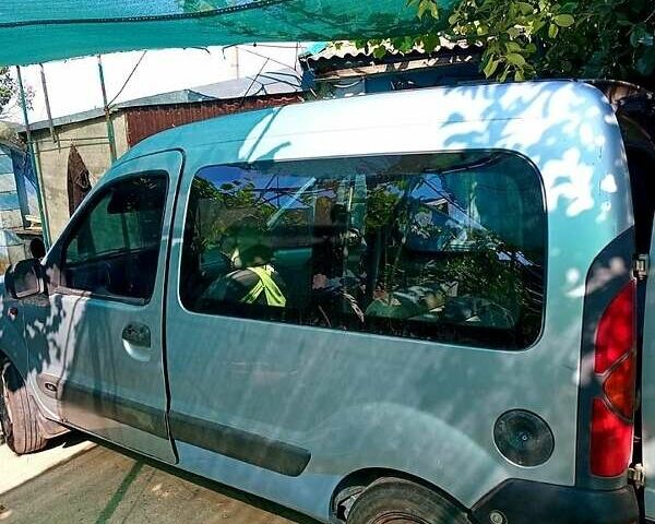 Сірий Рено Кєнгу, об'ємом двигуна 1.4 л та пробігом 620 тис. км за 3200 $, фото 2 на Automoto.ua