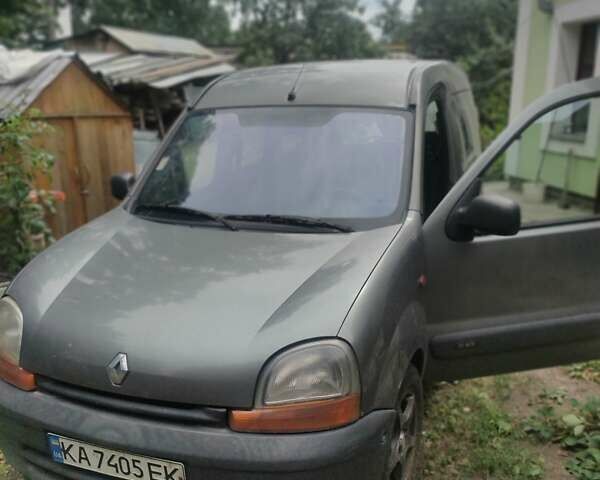 Рено Кенгу 2003 в Киеве на Automoto.ua Серый Рено Кенгу, объемом двигателя 1.9 л и пробегом 313 тыс. км за 4100 $, фото 1 на Automoto.ua