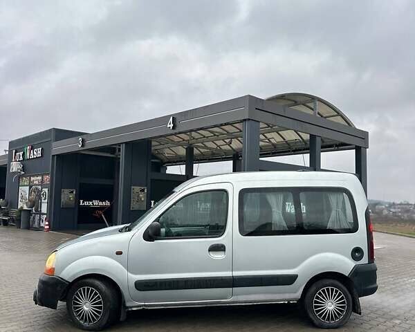 Серый Рено Кенгу, объемом двигателя 1.9 л и пробегом 220 тыс. км за 2950 $, фото 5 на Automoto.ua