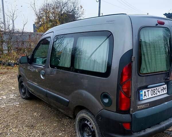Сірий Рено Кєнгу, об'ємом двигуна 1.87 л та пробігом 344 тис. км за 3700 $, фото 9 на Automoto.ua