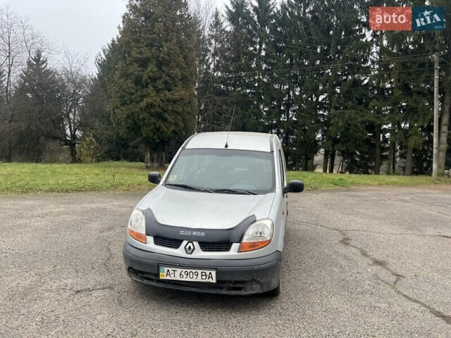Серый Рено Кенгу, объемом двигателя 1.46 л и пробегом 250 тыс. км за 1750 $, фото 2 на Automoto.ua