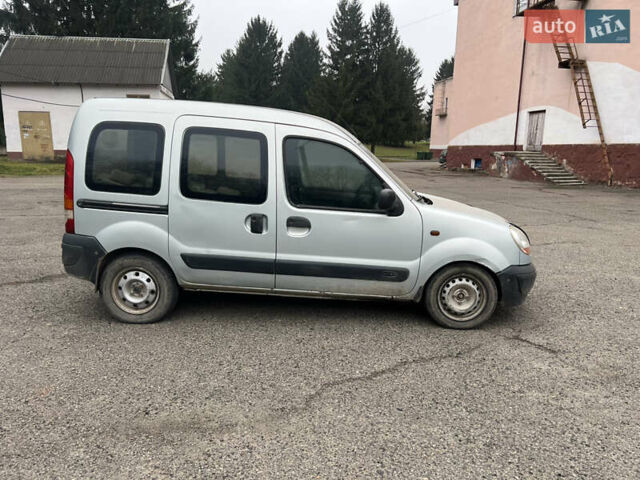 Серый Рено Кенгу, объемом двигателя 1.46 л и пробегом 250 тыс. км за 1750 $, фото 9 на Automoto.ua