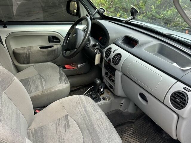 Сірий Рено Кєнгу, об'ємом двигуна 1.6 л та пробігом 146 тис. км за 5350 $, фото 2 на Automoto.ua