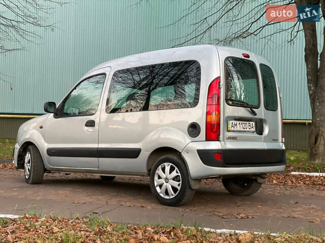 Серый Рено Кенгу, объемом двигателя 1.46 л и пробегом 289 тыс. км за 3999 $, фото 14 на Automoto.ua