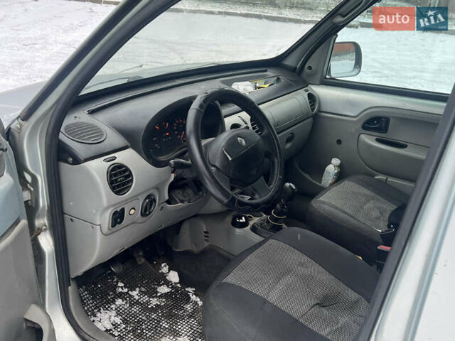 Сірий Рено Кєнгу, об'ємом двигуна 1.4 л та пробігом 333 тис. км за 2300 $, фото 8 на Automoto.ua