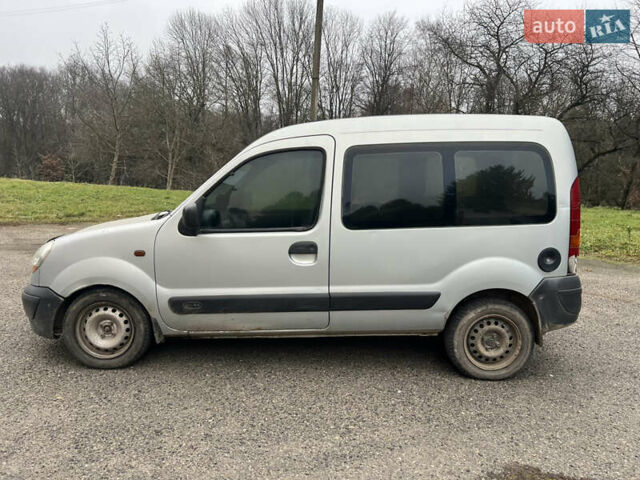 Серый Рено Кенгу, объемом двигателя 1.46 л и пробегом 250 тыс. км за 1750 $, фото 15 на Automoto.ua