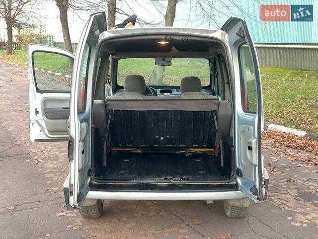 Серый Рено Кенгу, объемом двигателя 1.46 л и пробегом 289 тыс. км за 3999 $, фото 20 на Automoto.ua