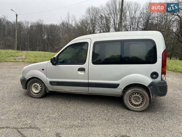 Серый Рено Кенгу, объемом двигателя 1.46 л и пробегом 250 тыс. км за 1750 $, фото 14 на Automoto.ua