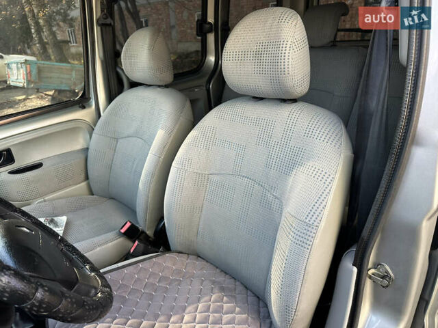 Сірий Рено Кєнгу, об'ємом двигуна 1.46 л та пробігом 384 тис. км за 3850 $, фото 50 на Automoto.ua