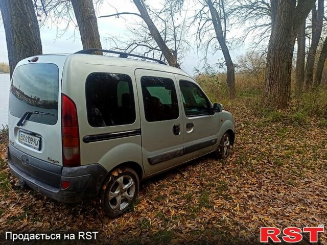 Серый Рено Кенгу, объемом двигателя 1.5 л и пробегом 216 тыс. км за 2700 $, фото 2 на Automoto.ua
