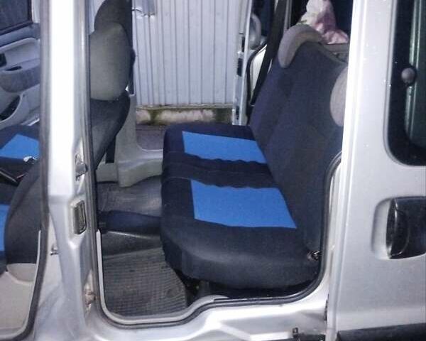 Сірий Рено Кєнгу, об'ємом двигуна 1.4 л та пробігом 296 тис. км за 4500 $, фото 5 на Automoto.ua