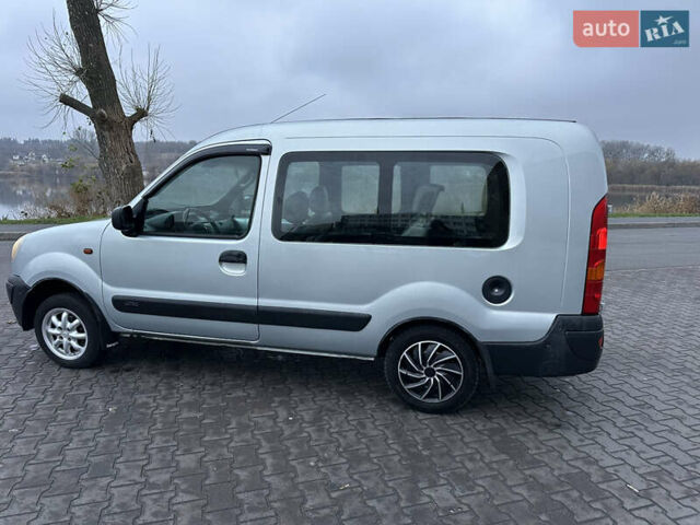 Сірий Рено Кєнгу, об'ємом двигуна 1.5 л та пробігом 230 тис. км за 4400 $, фото 5 на Automoto.ua