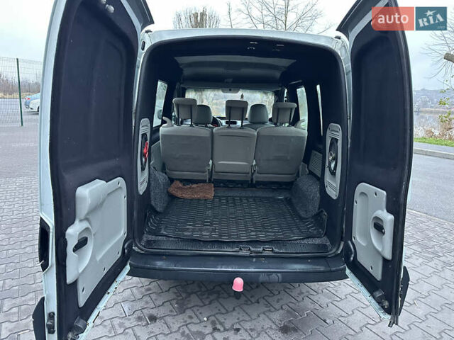 Сірий Рено Кєнгу, об'ємом двигуна 1.5 л та пробігом 230 тис. км за 4400 $, фото 13 на Automoto.ua