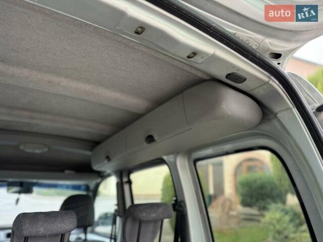 Сірий Рено Кєнгу, об'ємом двигуна 1.5 л та пробігом 275 тис. км за 3999 $, фото 32 на Automoto.ua