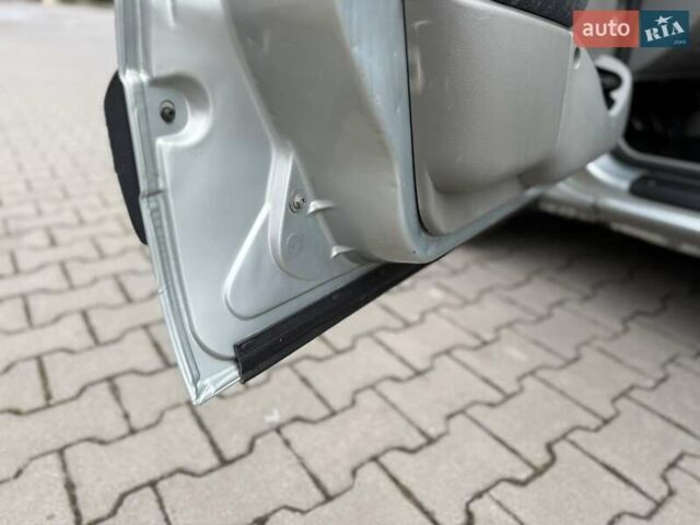 Сірий Рено Кєнгу, об'ємом двигуна 1.5 л та пробігом 275 тис. км за 3999 $, фото 20 на Automoto.ua