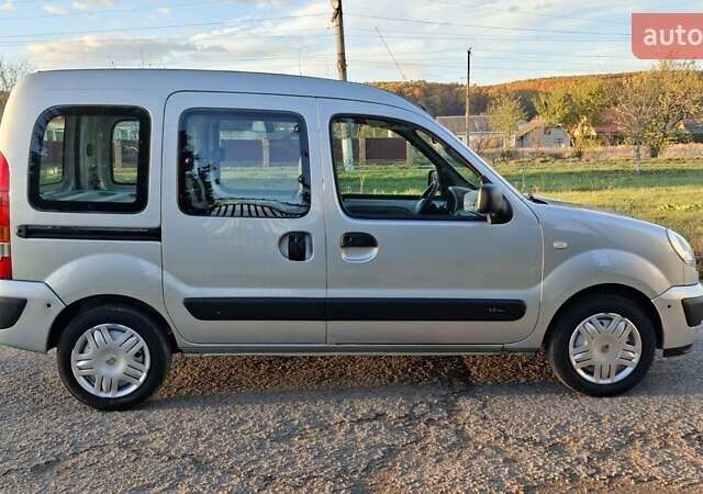 Рено Кенгу 2006 в Калуше на Automoto.ua Серый Рено Кенгу, объемом двигателя 1.2 л и пробегом 176 тыс. км за 4999 $, фото 6 на Automoto.ua
