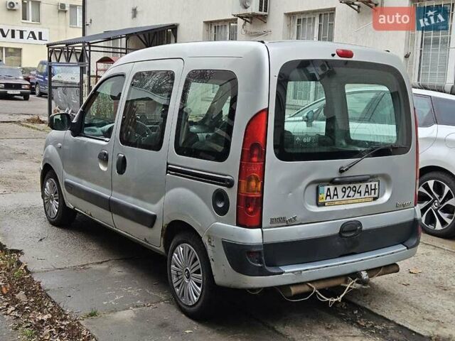 Серый Рено Кенгу, объемом двигателя 1.4 л и пробегом 625 тыс. км за 2600 $, фото 5 на Automoto.ua