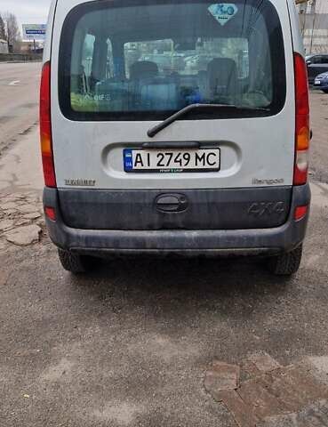 Серый Рено Кенгу, объемом двигателя 1.6 л и пробегом 300 тыс. км за 4500 $, фото 2 на Automoto.ua