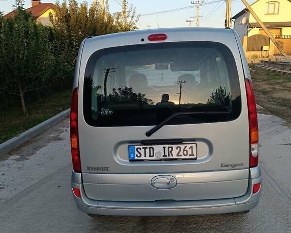 Серый Рено Кенгу, объемом двигателя 1.6 л и пробегом 221 тыс. км за 5600 $, фото 7 на Automoto.ua