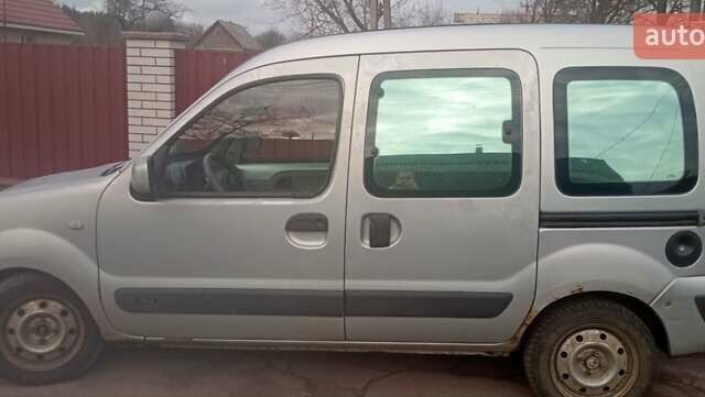 Серый Рено Кенгу, объемом двигателя 1.46 л и пробегом 388 тыс. км за 2500 $, фото 2 на Automoto.ua