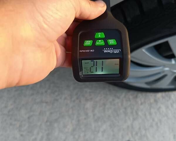 Серый Рено Кенгу, объемом двигателя 1.6 л и пробегом 221 тыс. км за 5600 $, фото 47 на Automoto.ua